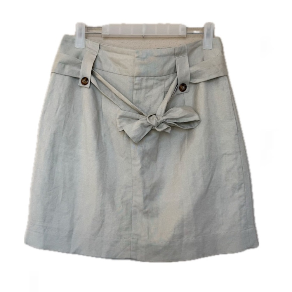 Banana Republic A-Line Mini Skirt Linen Rayon Blend with Belt and Button accents
